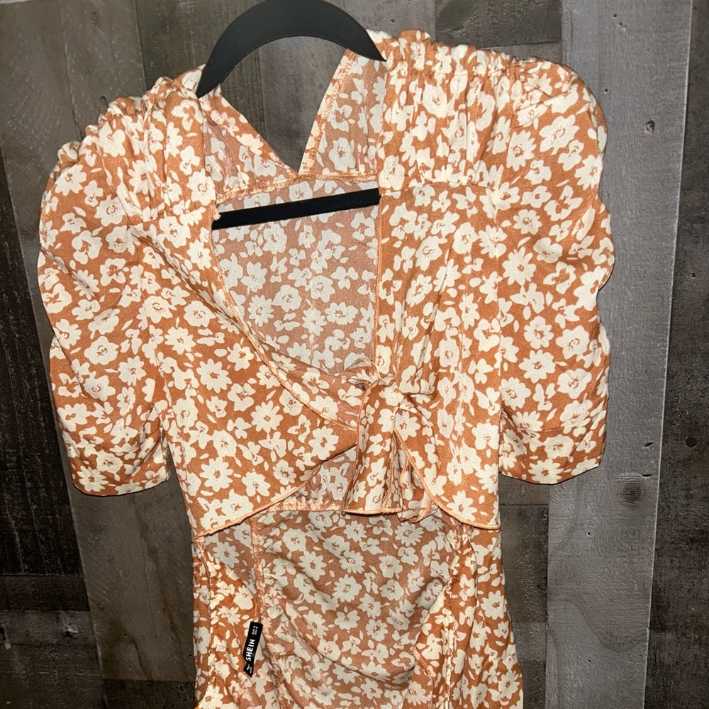 Tie back floral dress Shein.